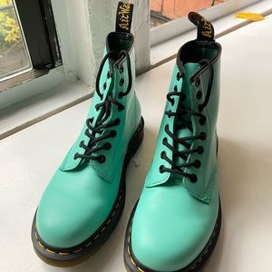 Dr. Martens (Brand New)